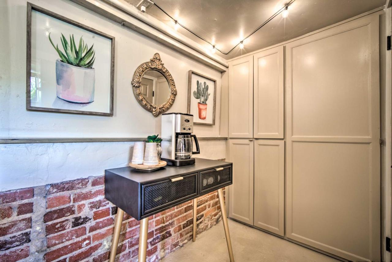 Cozy El Paso Studio With Patio About 5 Mi To Utep! Bagian luar foto